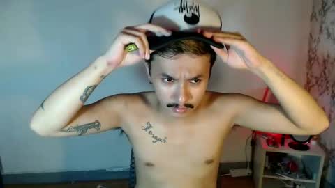 Snapshot of ethan_uwuxx chatting on May 30, 2026, 8:22 am DAVE online show from May 30, 2026, 8:22 am