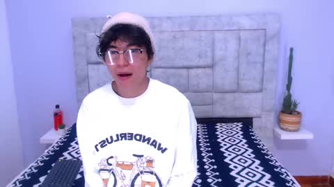 Ethan Villa online show from February 4, 2025, 12:55 pm