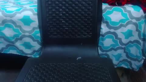 ethan white  online show from March 26, 2026, 3:01 am