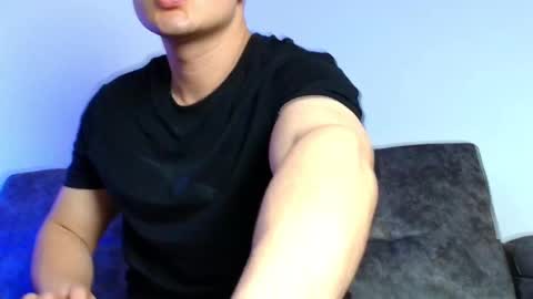 Snapshot of ethanconnor_ chatting on November 25, 2025, 9:04 pm ethanconnor_ online show from November 25, 2025, 9:04 pm