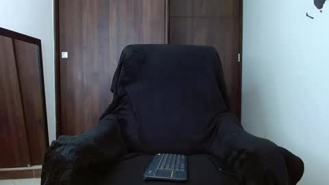 Snapshot of ethangreey1 chatting on December 22, 2024, 4:27 pm ethangreey1 online show from December 22, 2024, 4:27 pm