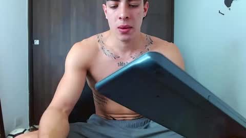 Snapshot of ethangreey1 chatting on December 31, 2024, 3:53 pm ethangreey1 online show from December 31, 2024, 3:53 pm