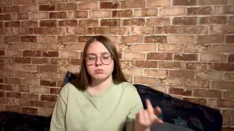 Snapshot of ethelynvainio chatting on October 2, 2025, 5:09 pm Lily online show from October 2, 2025, 5:09 pm