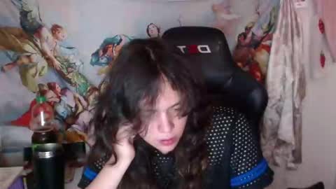 Snapshot of ethereal_thom chatting on February 12, 2025, 12:27 am ethereal_thom online show from February 12, 2025, 12:27 am