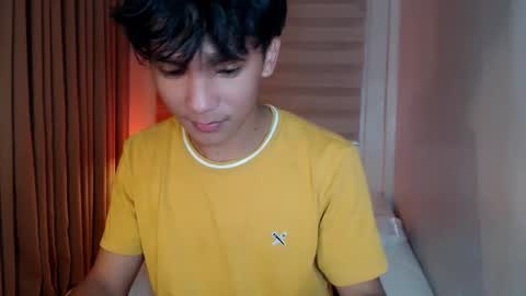 Rey online show from November 27, 2025, 11:01 am