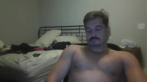 etim33 online show from October 7, 2025, 2:31 am