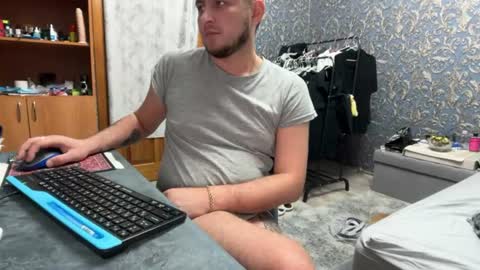 eugenekk online show from July 29, 2026, 6:06 pm