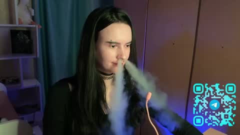 Kate online show from April 1, 2026, 1:41 pm