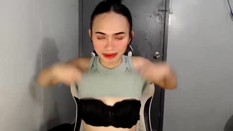 YELLA online show from December 30, 2024, 11:48 am