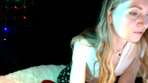 Liana online show from December 7, 2024, 2:24 pm