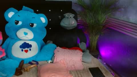 Snapshot of eva_06 chatting on November 10, 2025, 1:04 am eva_06 online show from November 10, 2025, 1:04 am