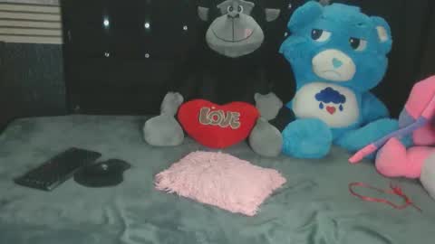eva_06 online show from April 8, 2026, 10:43 pm