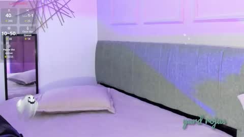 Eva  online show from November 20, 2025, 1:39 am