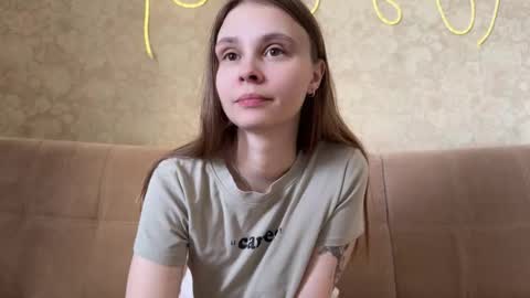 Snapshot of eva_calvin chatting on February 14, 2026, 5:37 am Eva Calvin online show from February 14, 2026, 5:37 am