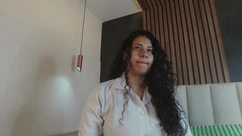 EVA DAEMON  online show from November 29, 2025, 11:35 am