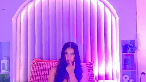 EVA DAEMON  online show from June 4, 2026, 12:00 pm