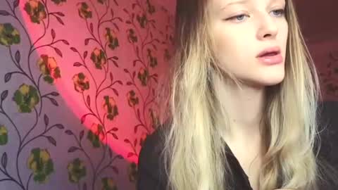 Evvie online show from June 13, 2026, 5:38 am