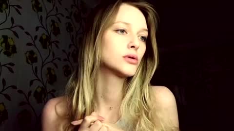 Evvie online show from June 27, 2026, 5:56 am