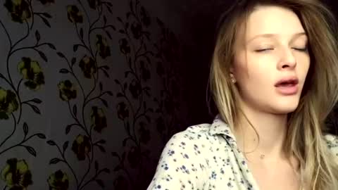 Evvie online show from June 28, 2026, 2:01 pm