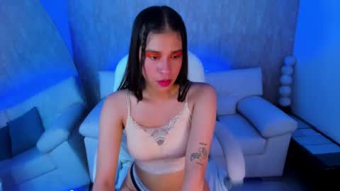 eva_hells online show from September 27, 2025, 8:03 pm