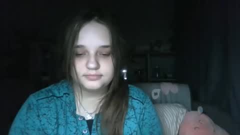 Eva online show from February 8, 2025, 8:32 pm