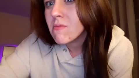 Eva  Jake online show from February 25, 2025, 7:20 am