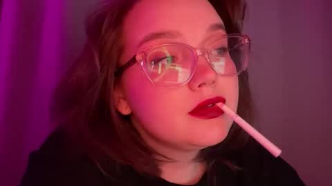 Snapshot of eva_kittenn chatting on October 31, 2025, 6:53 pm eva_kittenn online show from October 31, 2025, 6:53 pm