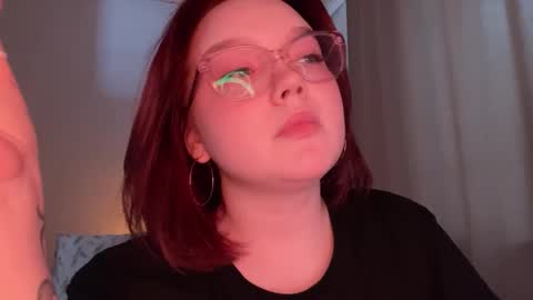 Snapshot of eva_kittenn chatting on February 19, 2026, 12:45 pm eva_kittenn online show from February 19, 2026, 12:45 pm