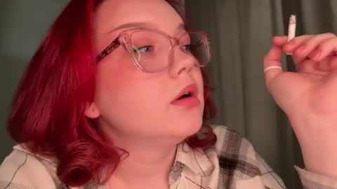 Snapshot of eva_kittenn chatting on June 1, 2026, 5:03 pm eva_kittenn online show from June 1, 2026, 5:03 pm