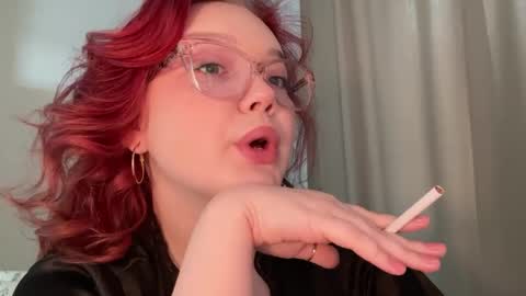 Snapshot of eva_kittenn chatting on June 2, 2026, 1:46 pm eva_kittenn online show from June 2, 2026, 1:46 pm