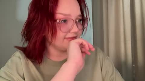 eva_kittenn online show from June 14, 2026, 12:40 pm