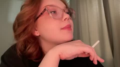 eva_kittenn online show from July 8, 2026, 2:43 pm