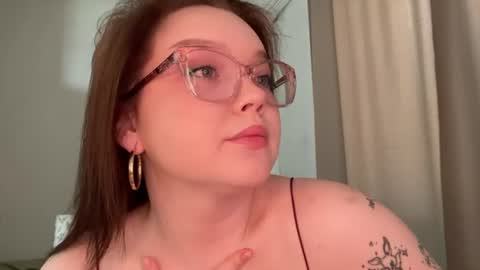 eva_kittenn online show from July 29, 2026, 9:07 am