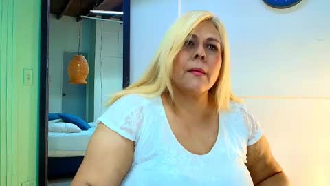 Snapshot of eva_love49 chatting on March 14, 2026, 5:29 pm eva_love49 online show from March 14, 2026, 5:29 pm