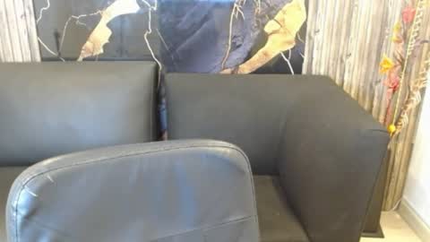 eva_luna86527 online show from May 11, 2026, 4:04 pm