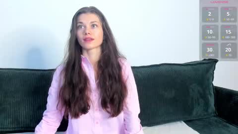 Snapshot of eva_mccoy chatting on November 10, 2025, 12:37 pm Eva online show from November 10, 2025, 12:37 pm