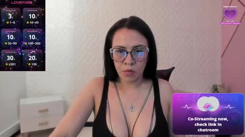 Eva  online show from May 30, 2026, 2:47 pm
