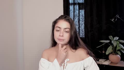 eva_monn online show from December 20, 2024, 3:53 pm