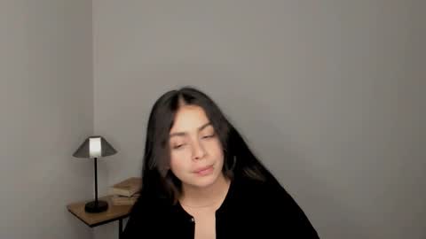 Snapshot of eva_monn chatting on February 3, 2026, 2:53 am eva_monn online show from February 3, 2026, 2:53 am