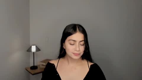 Snapshot of eva_monn chatting on February 11, 2026, 12:15 am eva_monn online show from February 11, 2026, 12:15 am