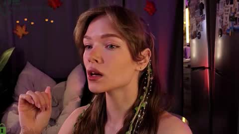 Eva online show from November 3, 2025, 5:03 pm