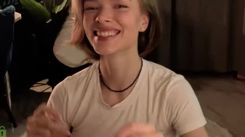 Eva online show from January 17, 2026, 4:43 pm