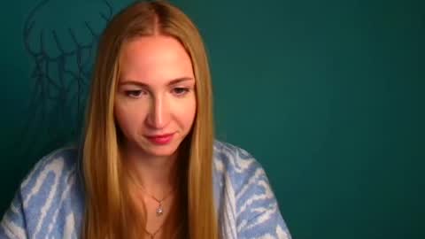 Eva online show from October 4, 2025, 5:33 pm