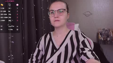 Eva online show from November 6, 2025, 10:05 am