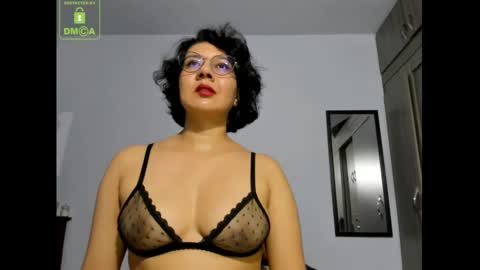 Eva online show from December 27, 2024, 6:53 pm