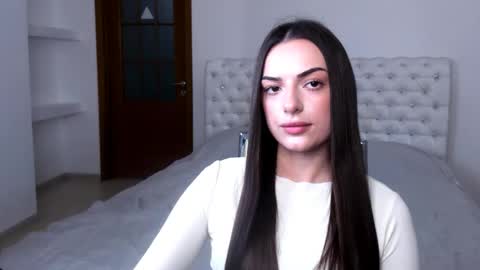Snapshot of eva_rossee_ chatting on January 28, 2025, 1:27 pm Eva online show from January 28, 2025, 1:27 pm