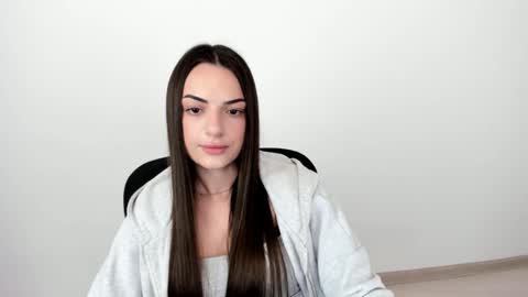 Snapshot of eva_rossee_ chatting on February 26, 2025, 1:41 pm Eva online show from February 26, 2025, 1:41 pm
