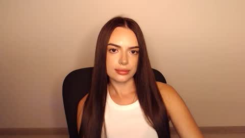 Snapshot of eva_rossee_ chatting on September 10, 2025, 7:03 pm Eva online show from September 10, 2025, 7:03 pm