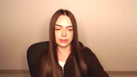 Snapshot of eva_rossee_ chatting on October 2, 2025, 6:48 pm Eva online show from October 2, 2025, 6:48 pm