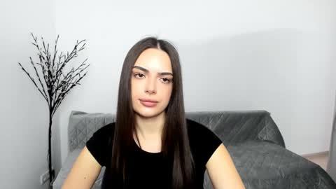 Eva online show from April 24, 2026, 12:51 pm